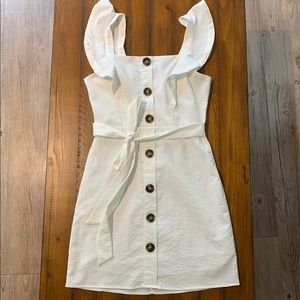 E.ssue Ivory Dress Size Small